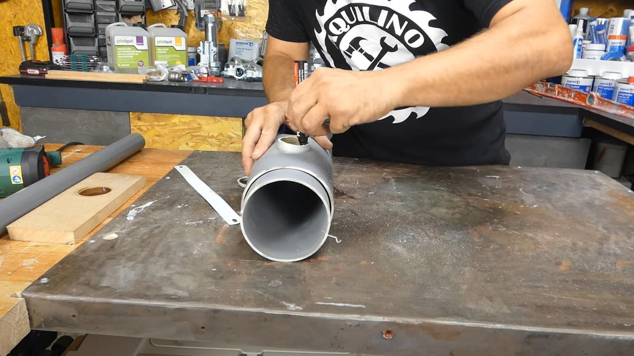 Как сделать врезку в уже смонтированную канализационную трубу